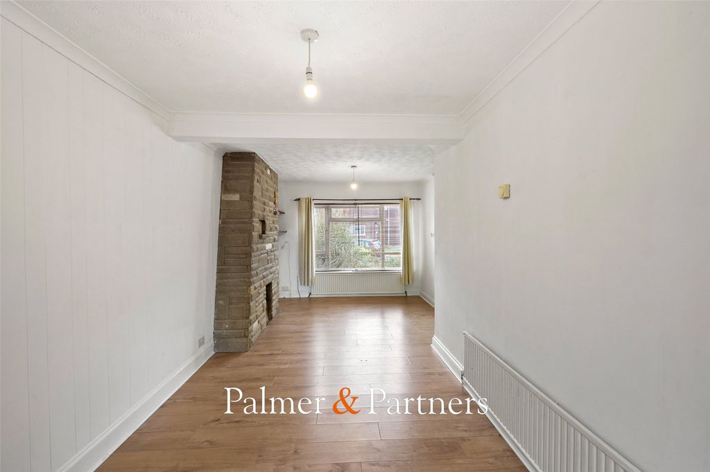 Property photo 2 of 21 Picture No. 03