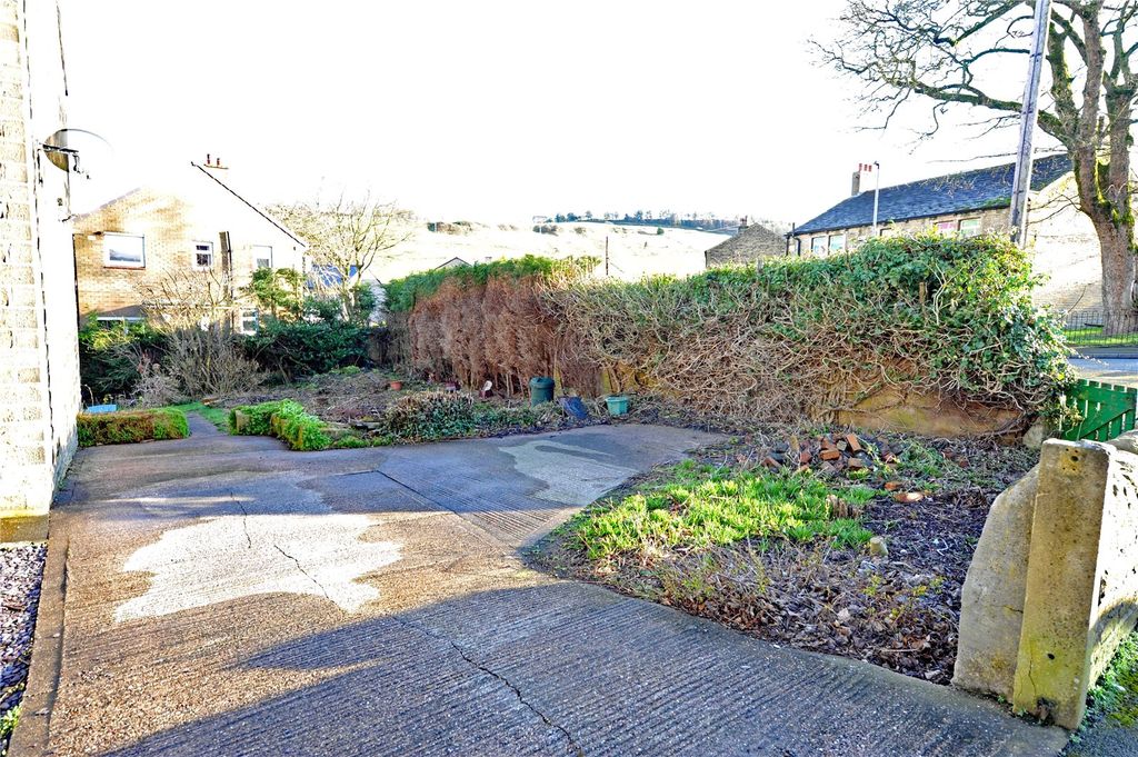 Property photo 3 of 13 Picture No. 15