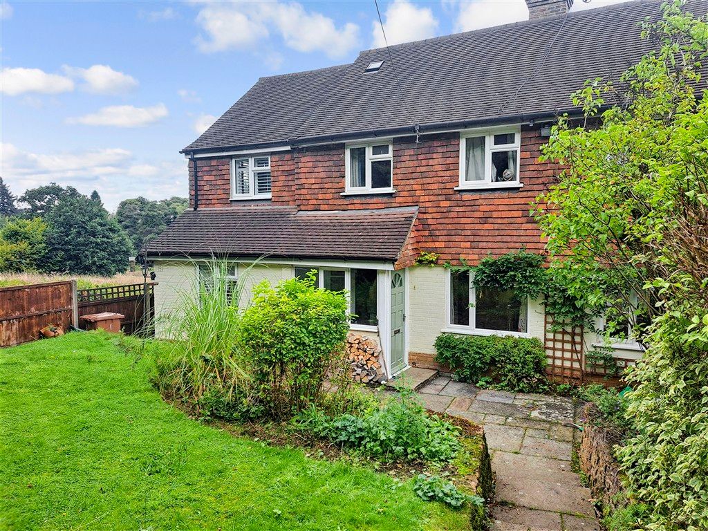 Property photo 1 of 16 External (Web)