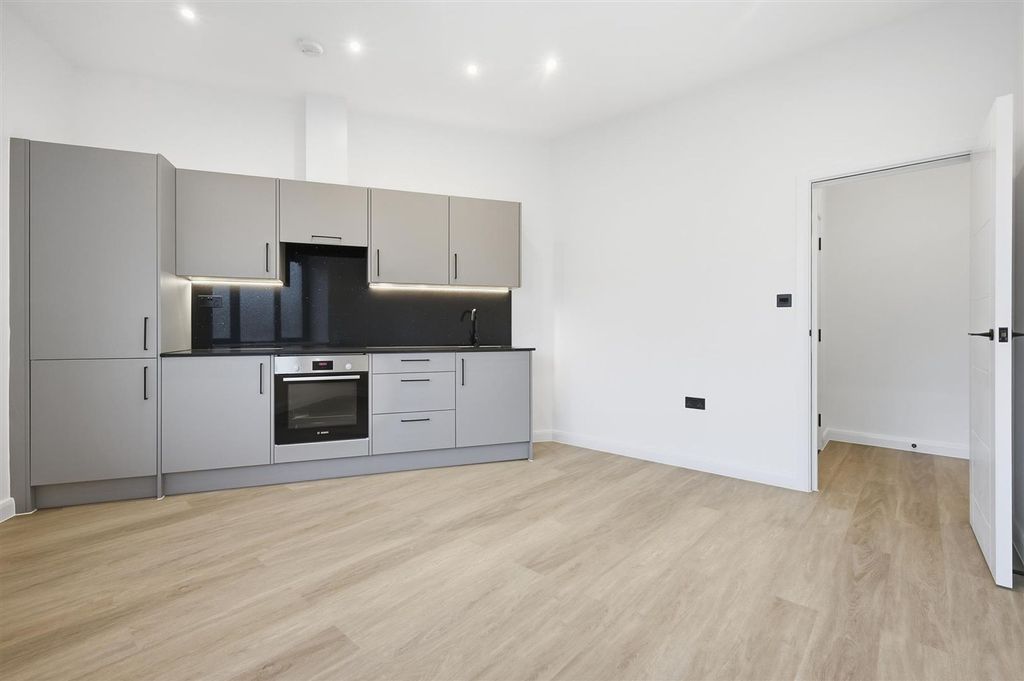 Property photo 1 of 8 003_Img_5764.Jpg