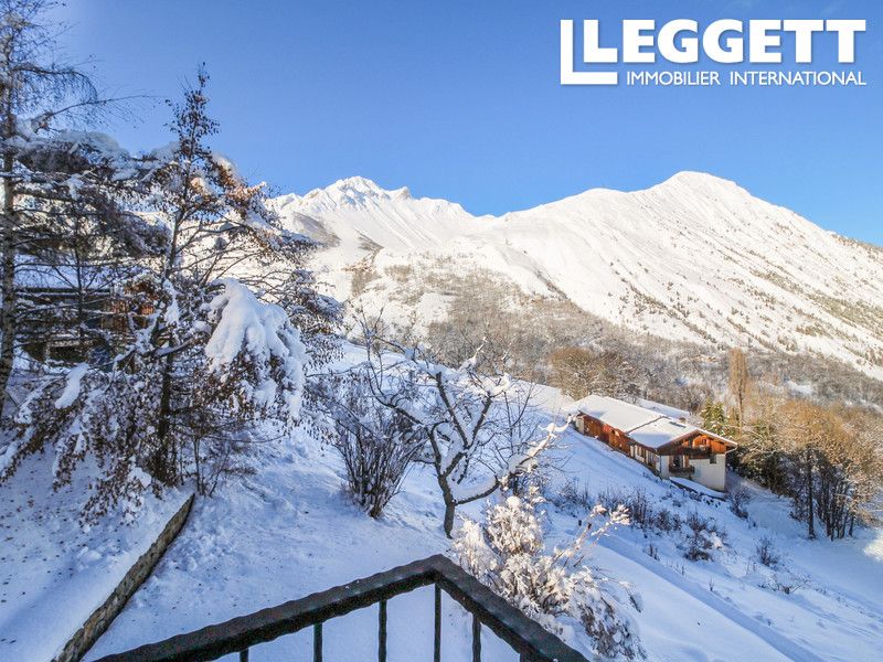 Property photo 3 of 10