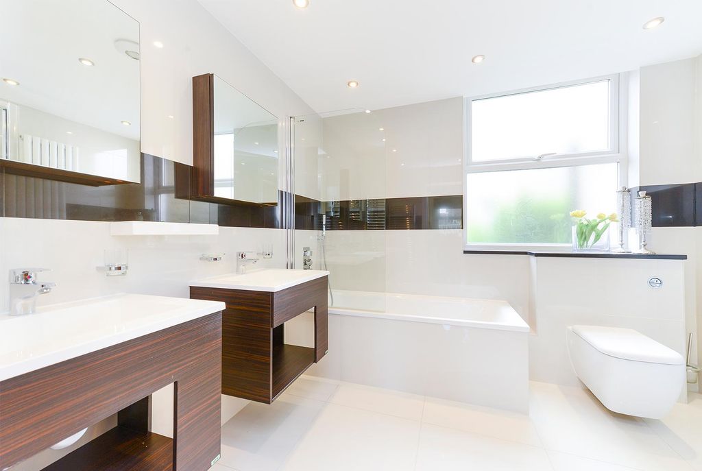 Property photo 3 of 4 Photo 3