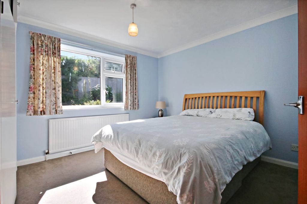 Property photo 3 of 9