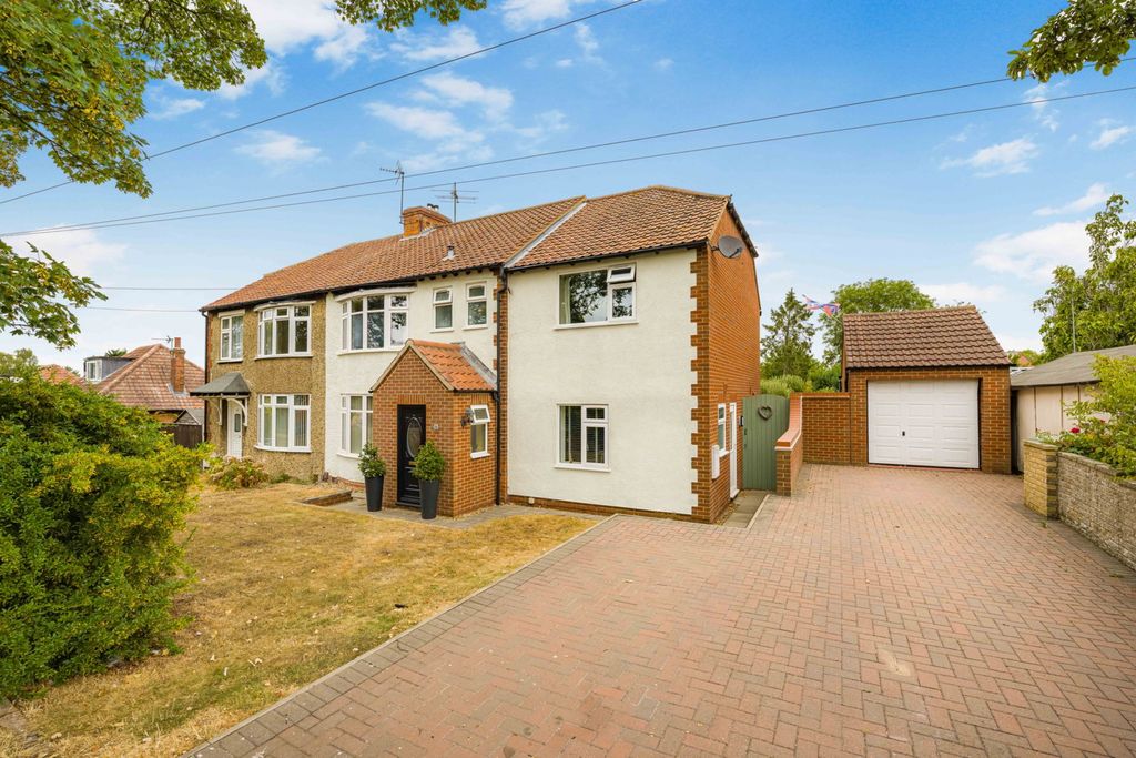 Property photo 1 of 36
