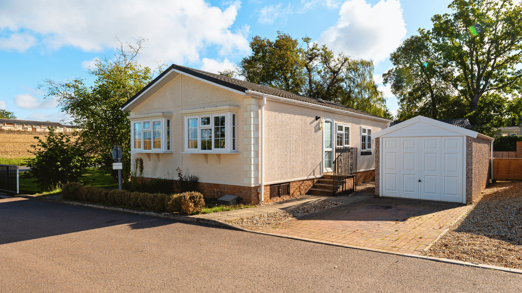 Property photo 1 of 23