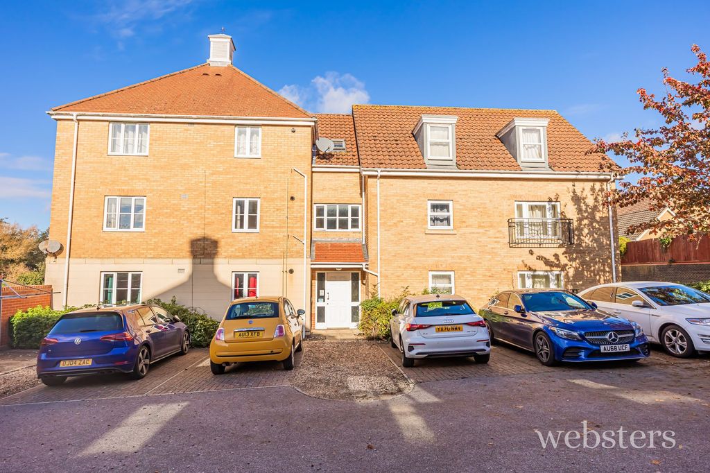 Property photo 1 of 11