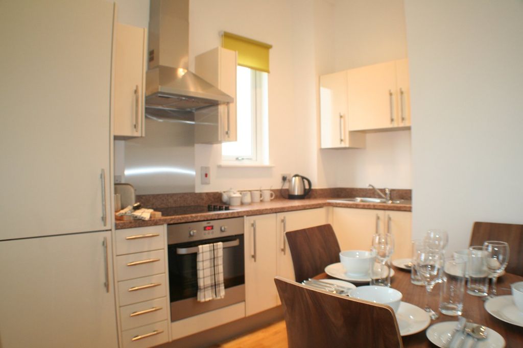 Property photo 3 of 5 Kitchen