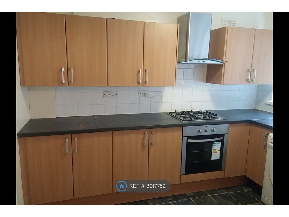 Property photo 1 of 15 Kitchen