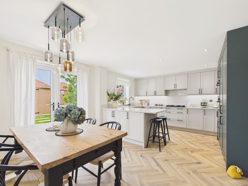 Property photo 2 of 31 5032454