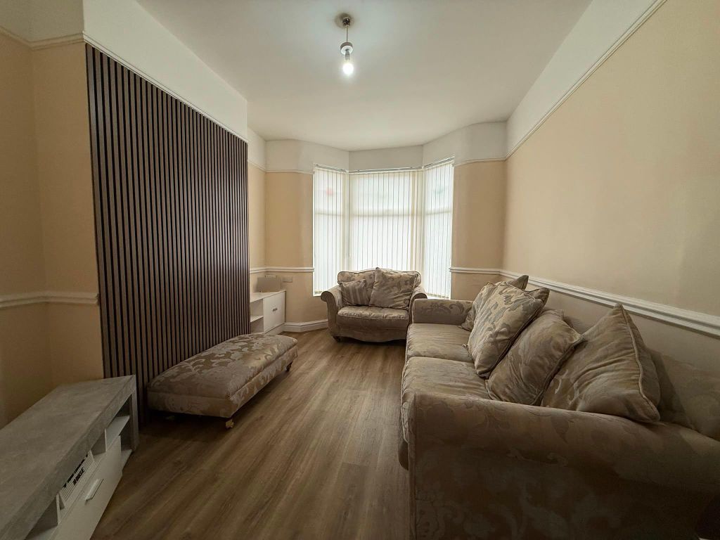 Property photo 2 of 13 Photo 1