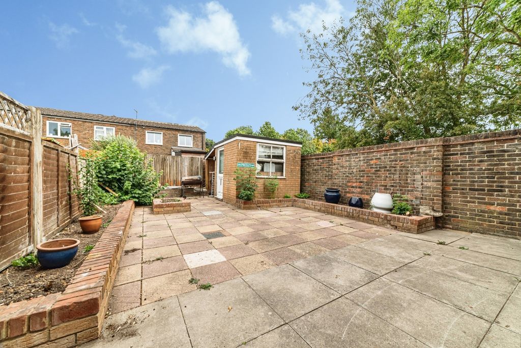 Property photo 2 of 10 Pbox-Img.Jpg