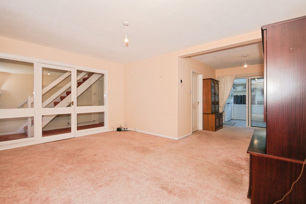 Property photo 2 of 20 Pbox-Img.Jpg