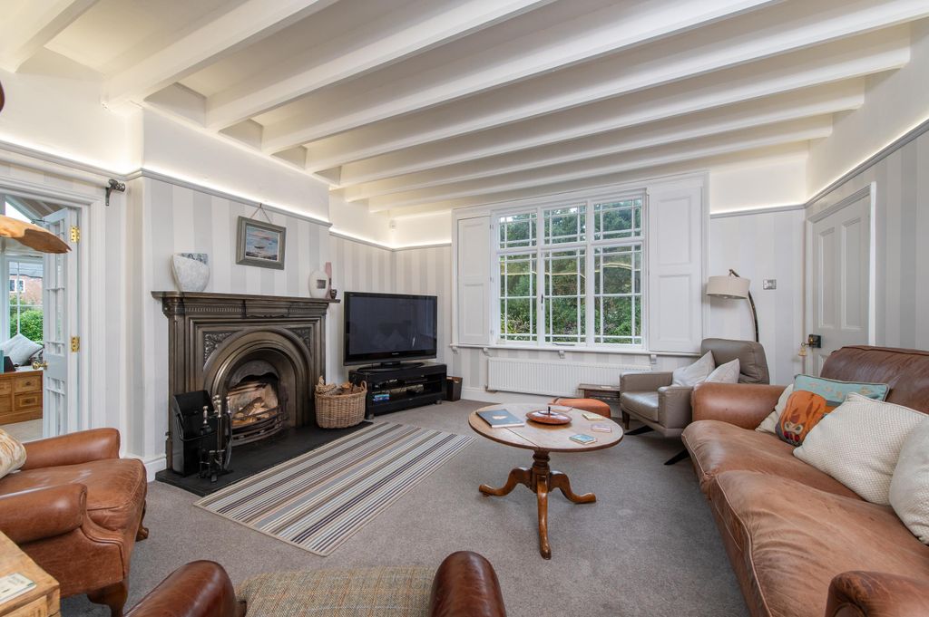 Property photo 3 of 26 Image