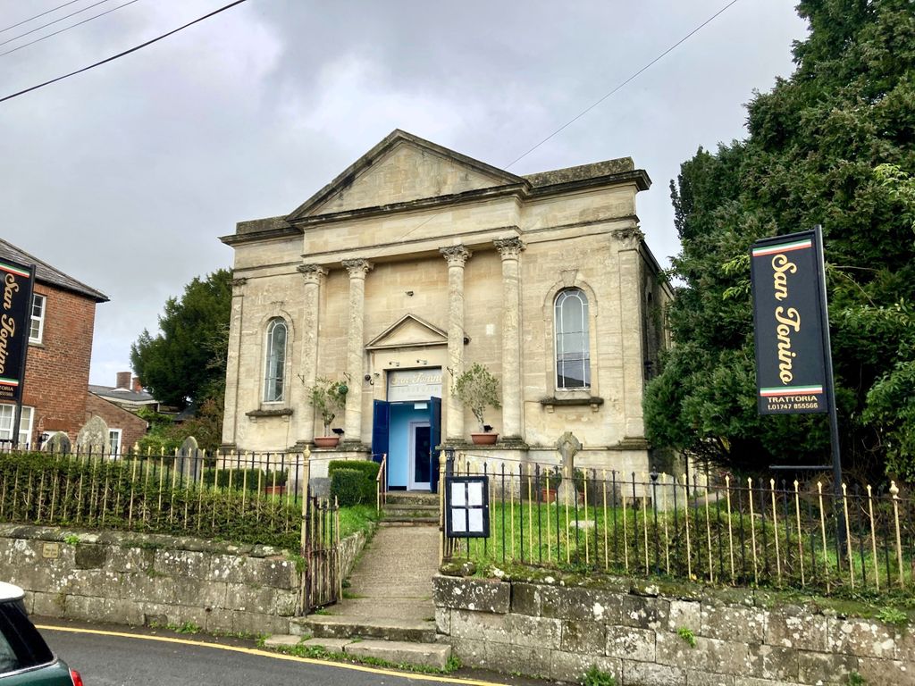 Property photo 1 of 13