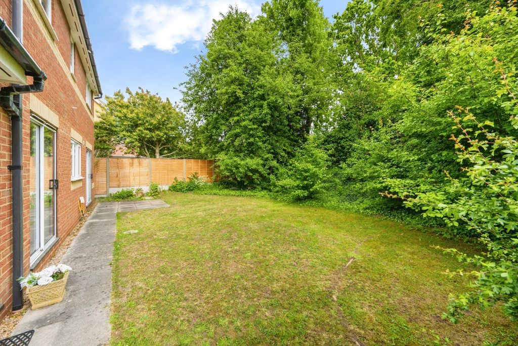 Property photo 3 of 20 Pbox-Img.Jpg