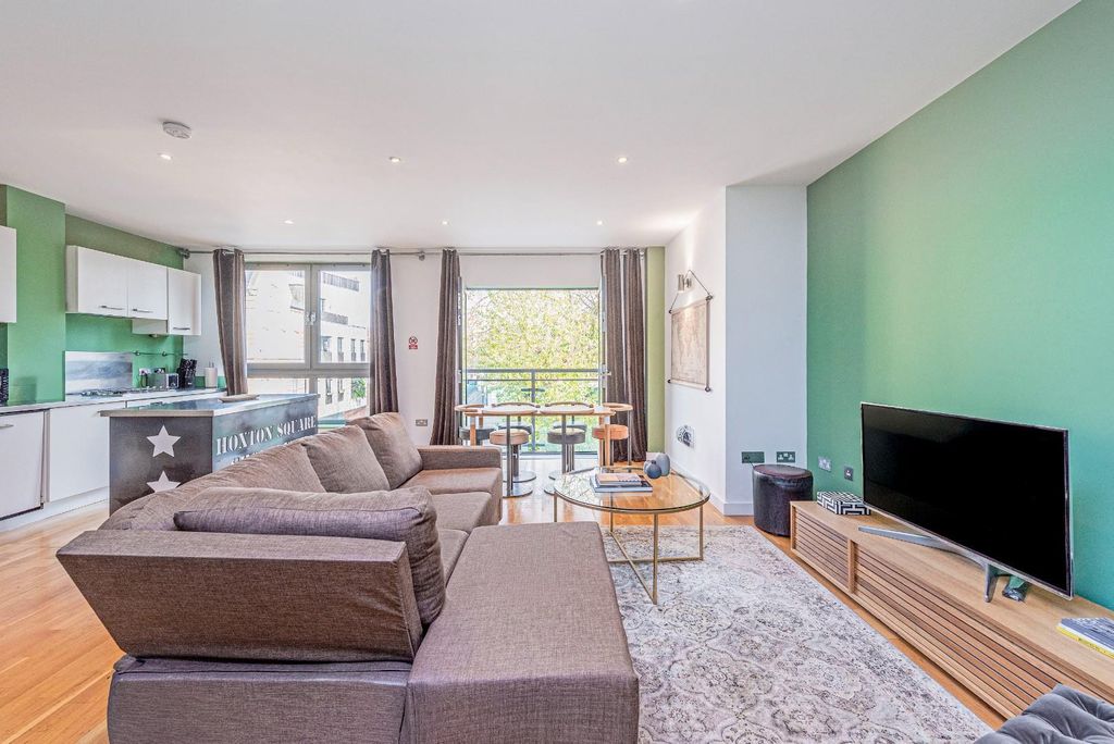 Property photo 3 of 15 B.Jpg