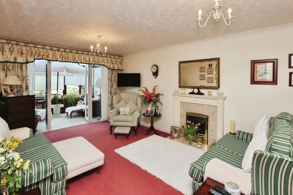 Property photo 3 of 22