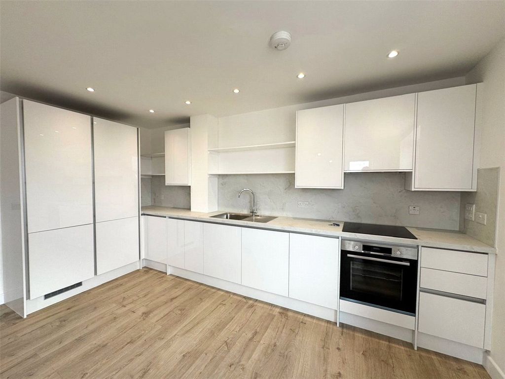 Property photo 3 of 7 Picture No. 04