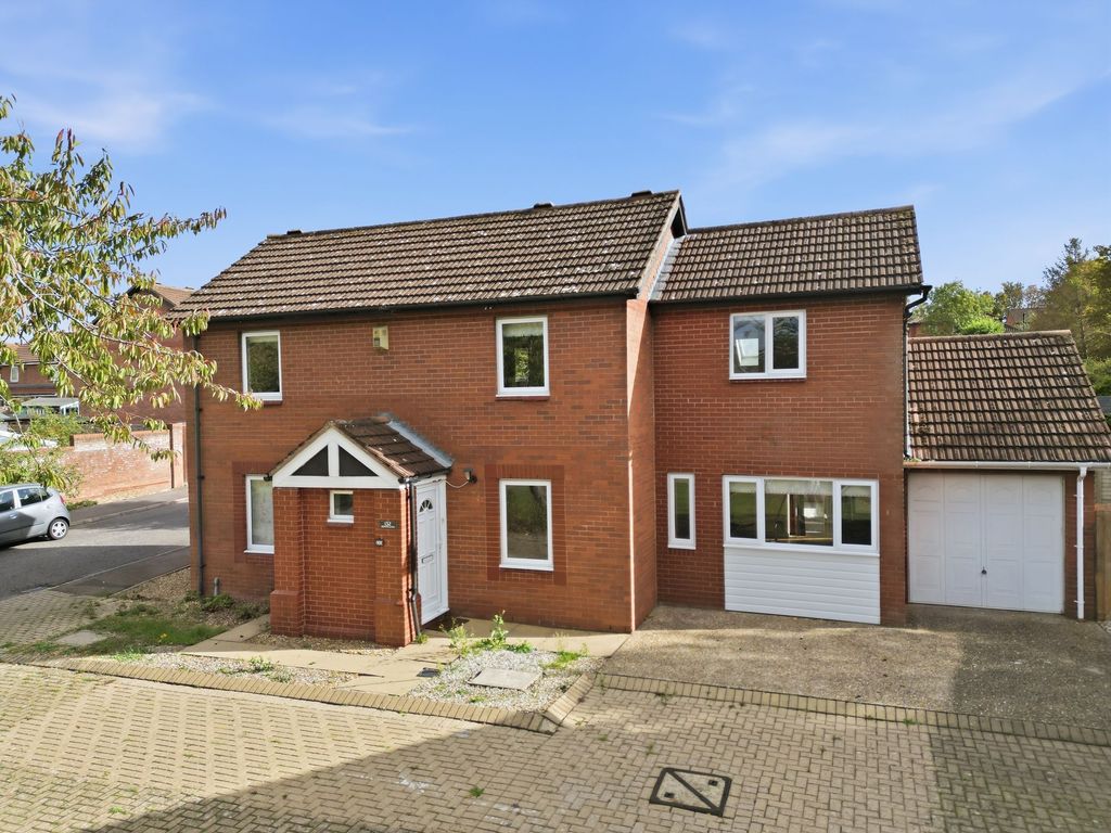 Property photo 1 of 23