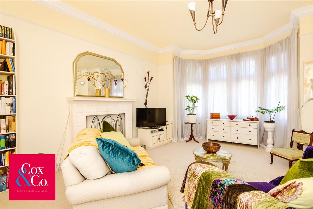 Property photo 1 of 9 81M_5504.Jpg
