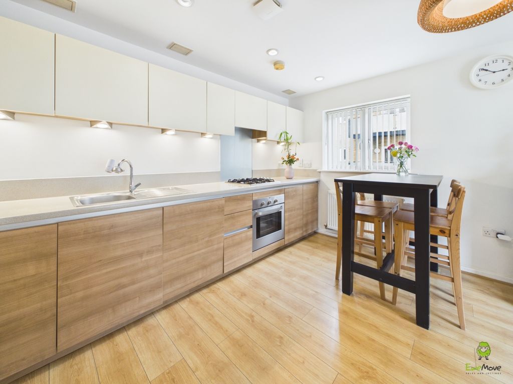 Property photo 2 of 12 Presented By Clinton At Ewemove Bexleyheath And Da