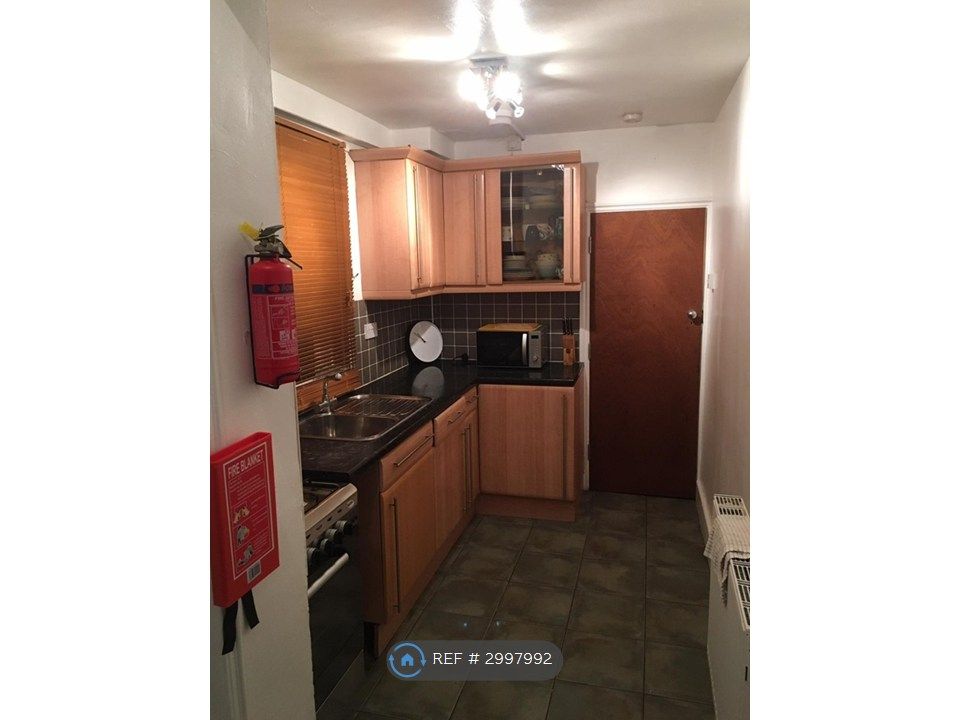 Property photo 1 of 4