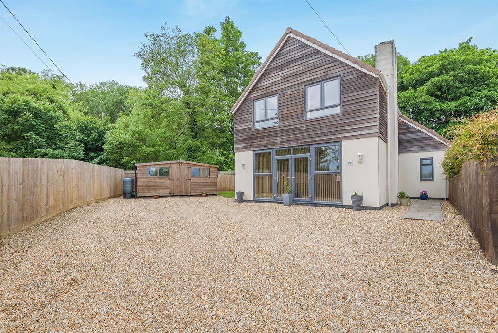 Property photo 1 of 23