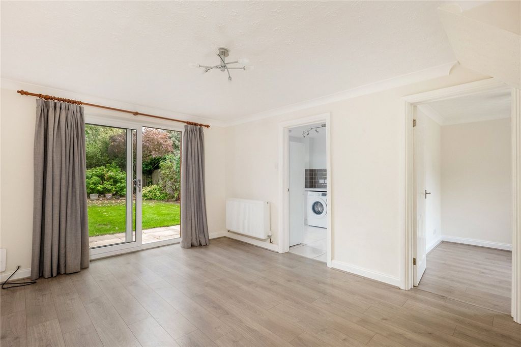 Property photo 2 of 15 Picture No. 04