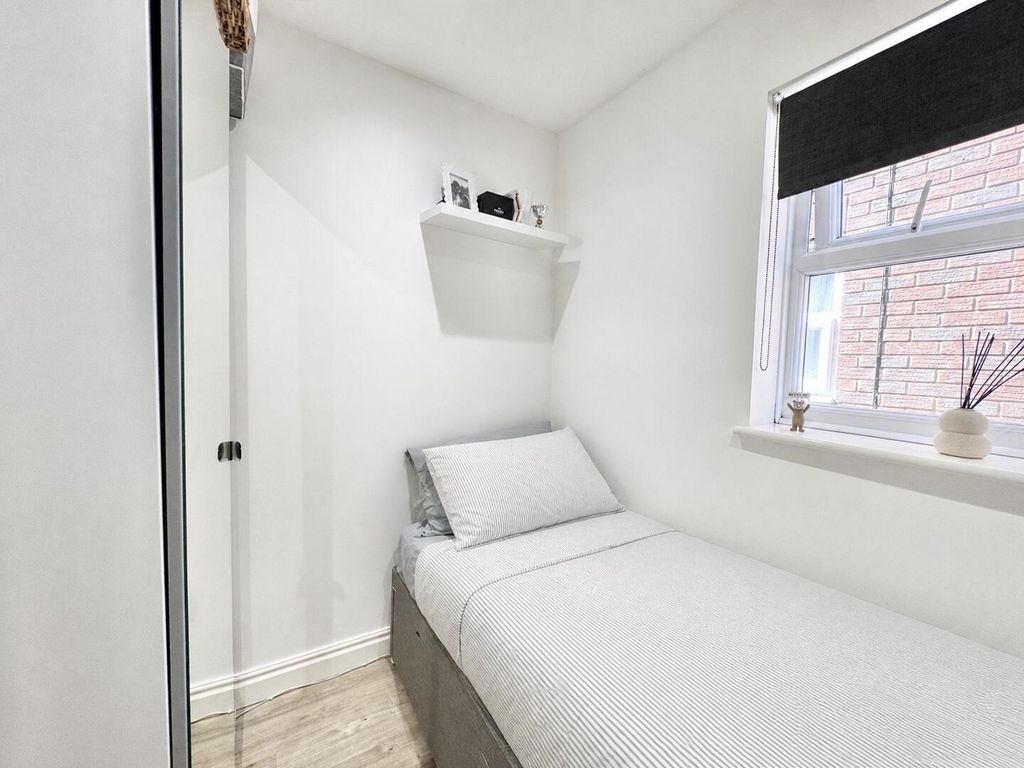 Additional image 8 of 2 bed flat for saleBakery Close, Cosby, Leicester LE9