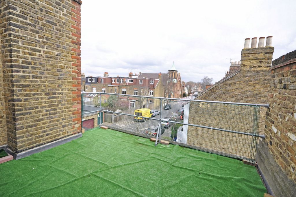 Property photo 3 of 5 Photo 1