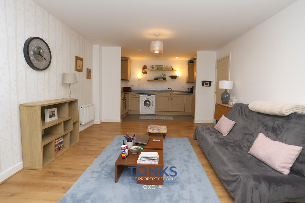 Property photo 3 of 14