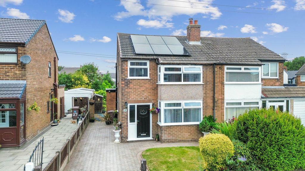 Property photo 1 of 34