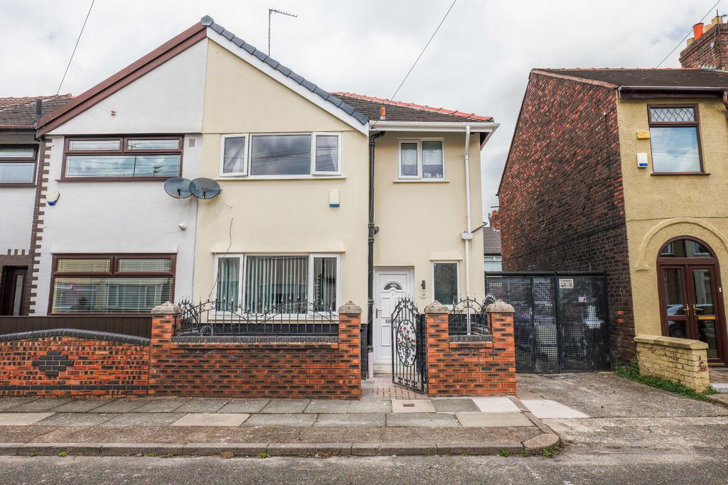 Property photo 1 of 22