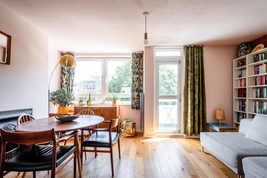 Property photo 1 of 11 1