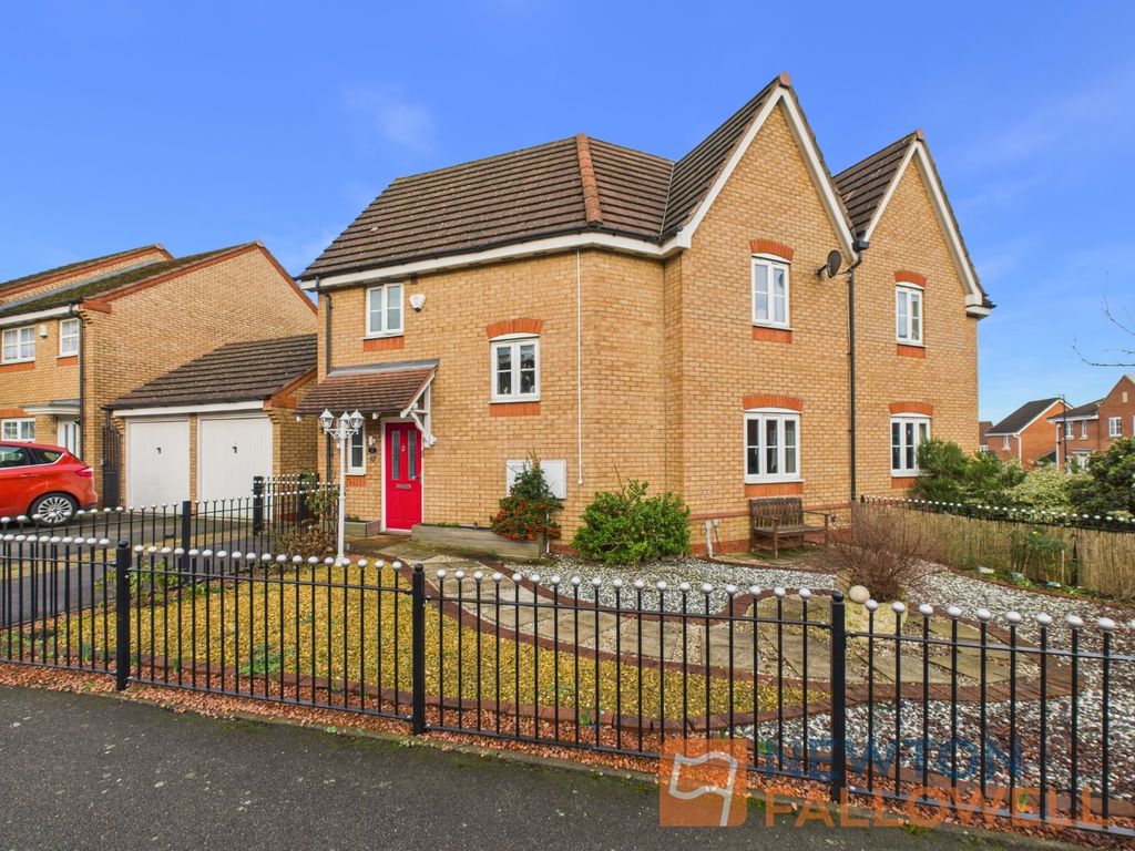 Property photo 1 of 24