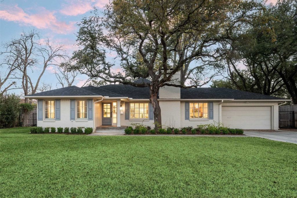 Property photo 1 of 31