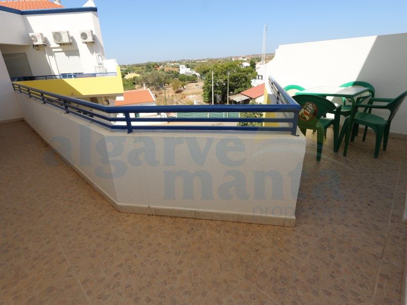 Property photo 1 of 25