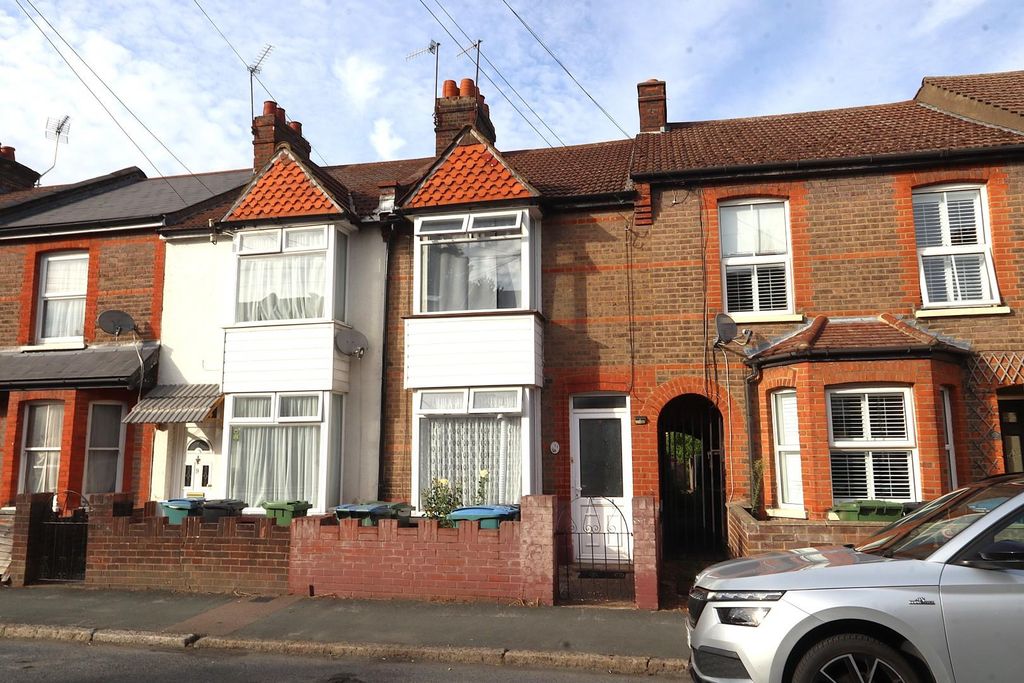 Property photo 1 of 12