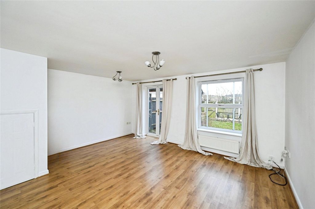 Property photo 3 of 14 Picture No. 46