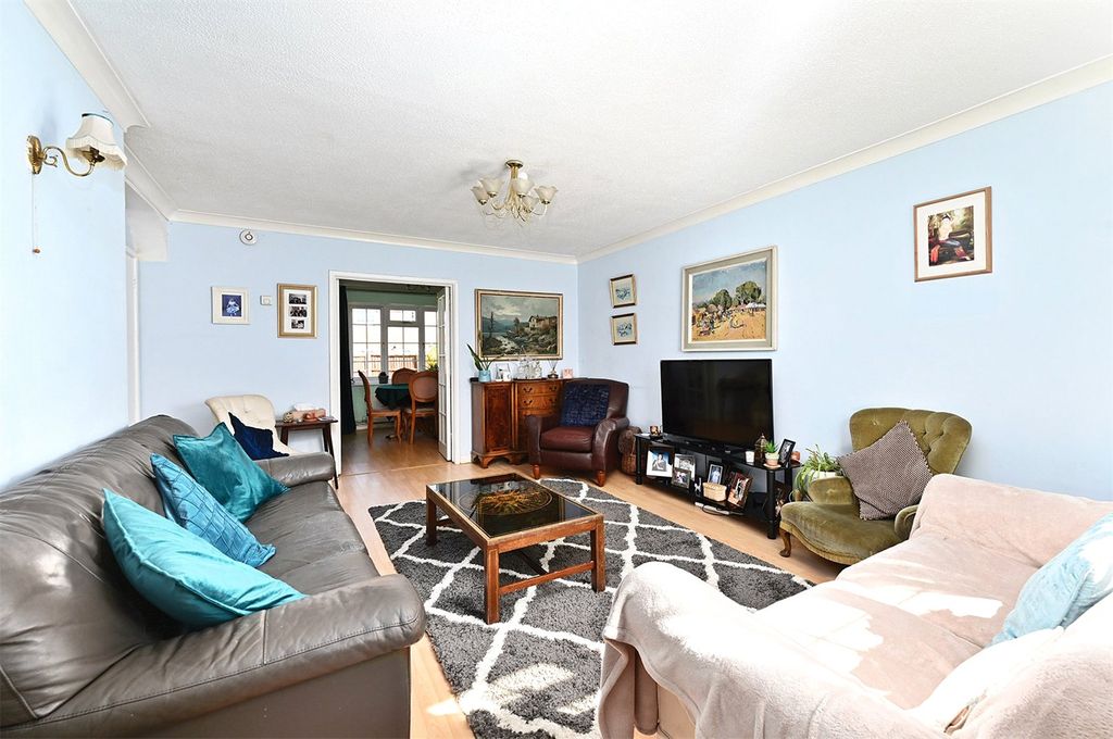 Property photo 2 of 13 Picture No. 01