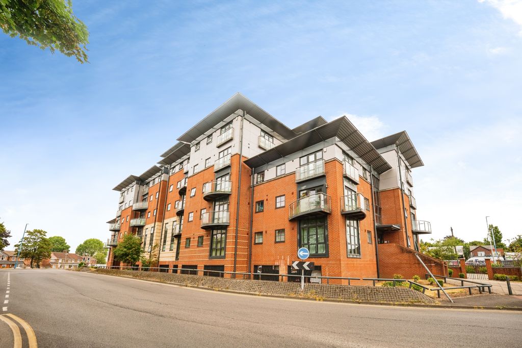 Property photo 1 of 16 1