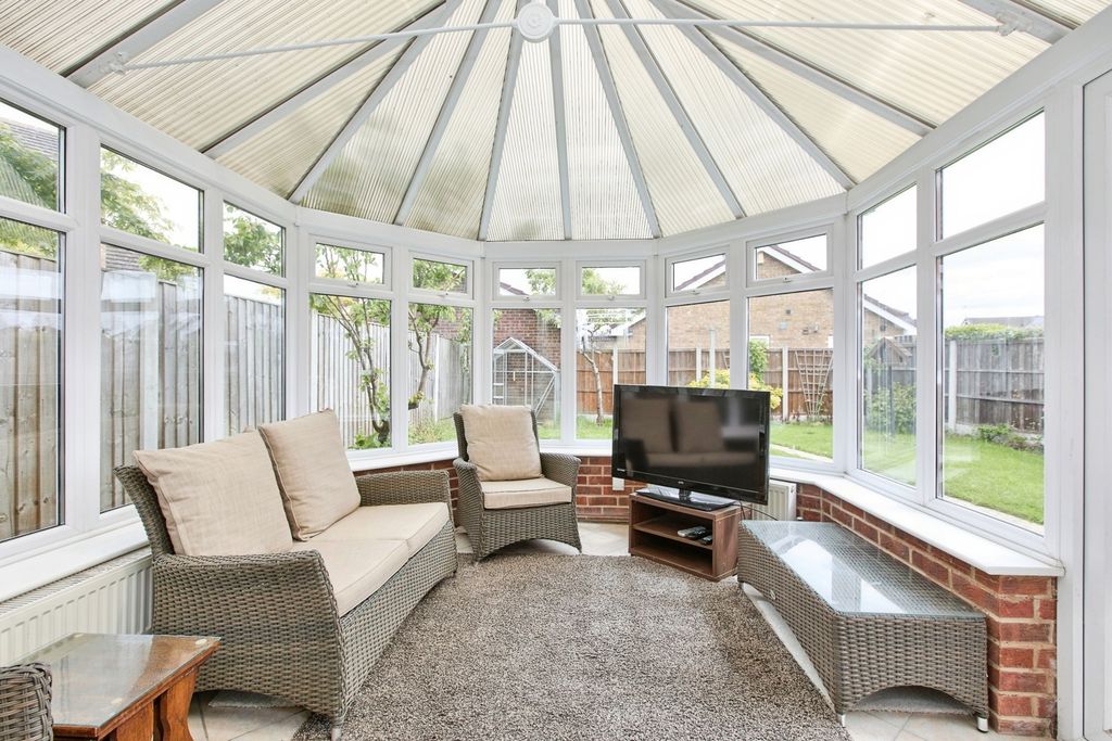 Property photo 3 of 21 Pbox-Img.Jpg