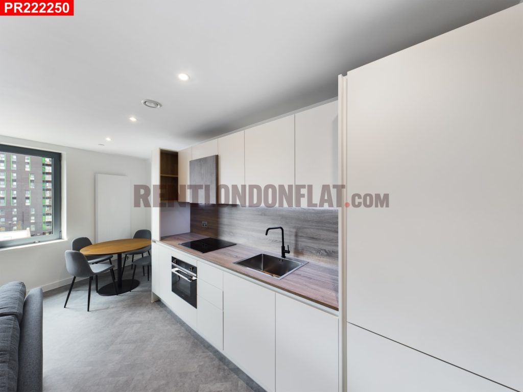 Property photo 2 of 3