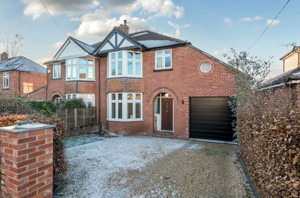 Property photo 1 of 19 1395429-4-695Be3F2A9A7F.Jpg