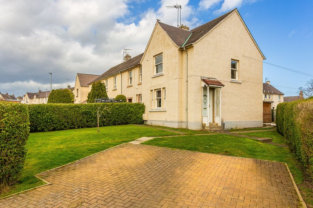 Property photo 1 of 23