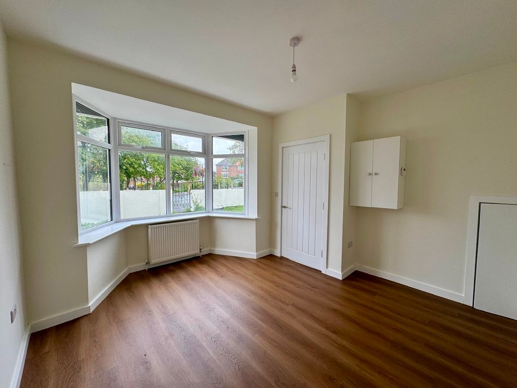 Property photo 3 of 30