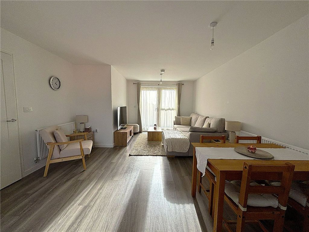 Property photo 2 of 6 Picture No. 03