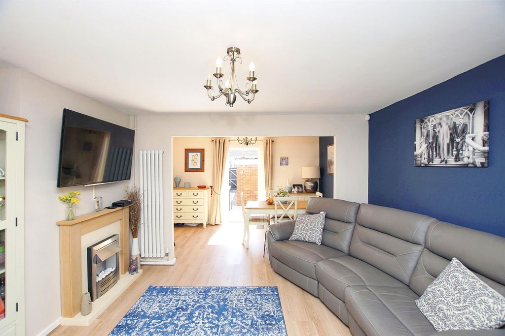 Property photo 3 of 15 View