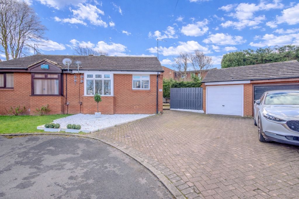 Property photo 1 of 22