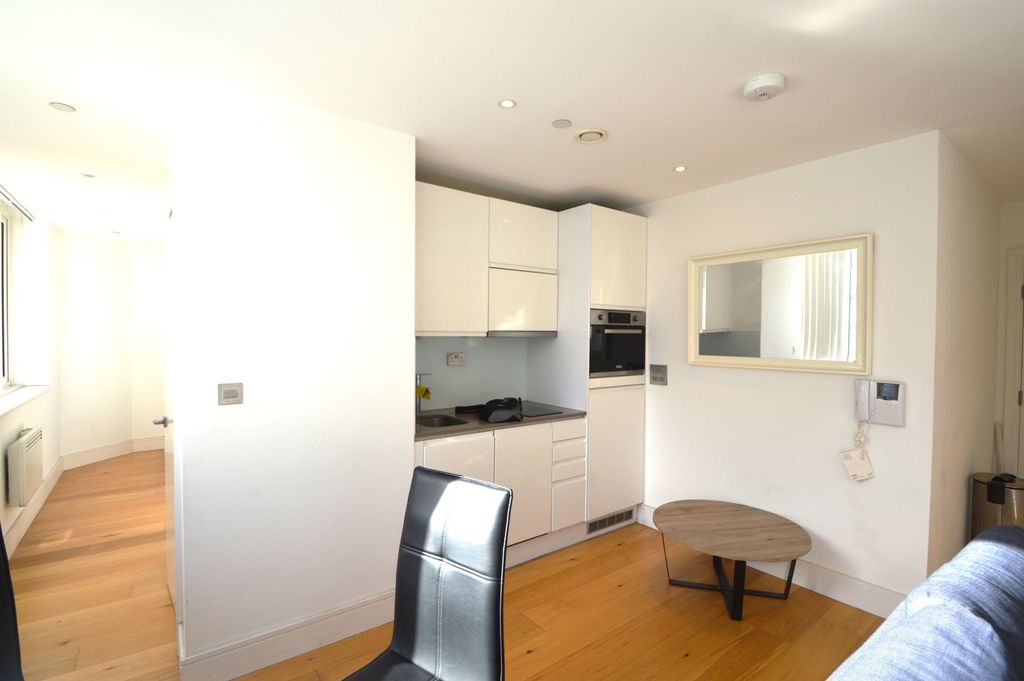 Property photo 2 of 5 Picture No. 03